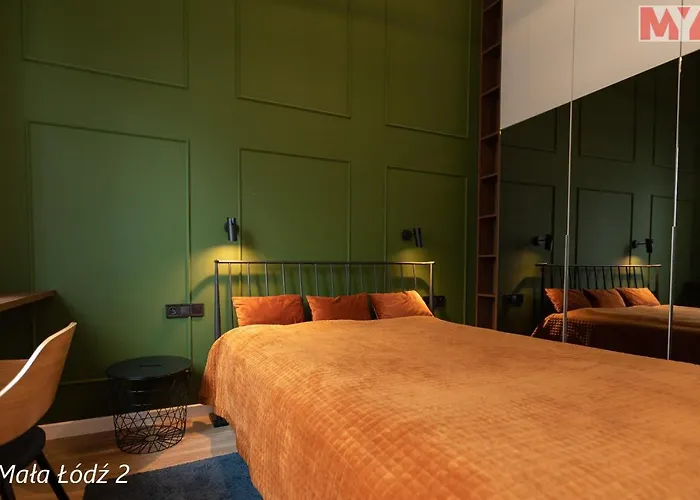 Mye - Kamienica Sienkiewicza * 우치